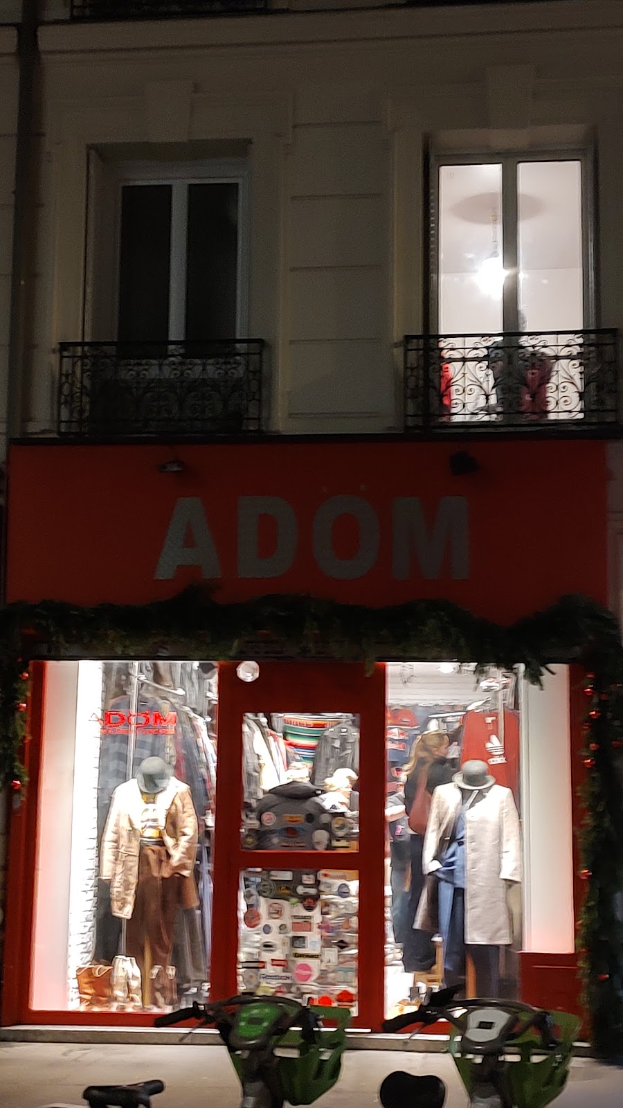 Photo de Adöm