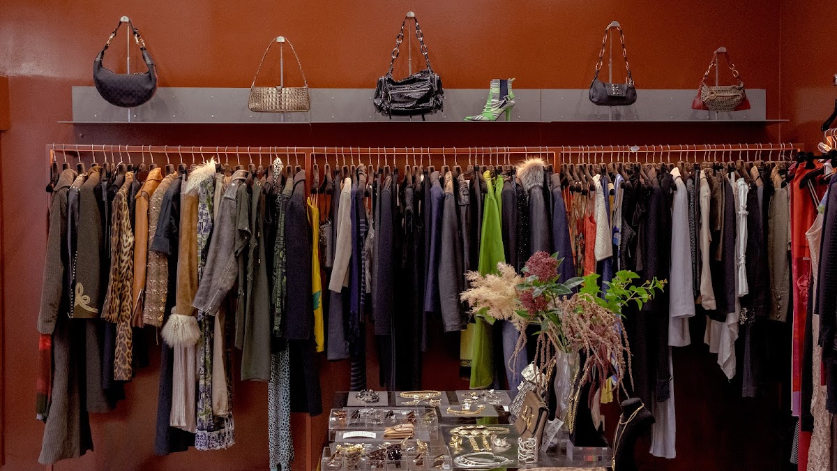 Amarsi Paris - Vintage Designer Archive — photo 2