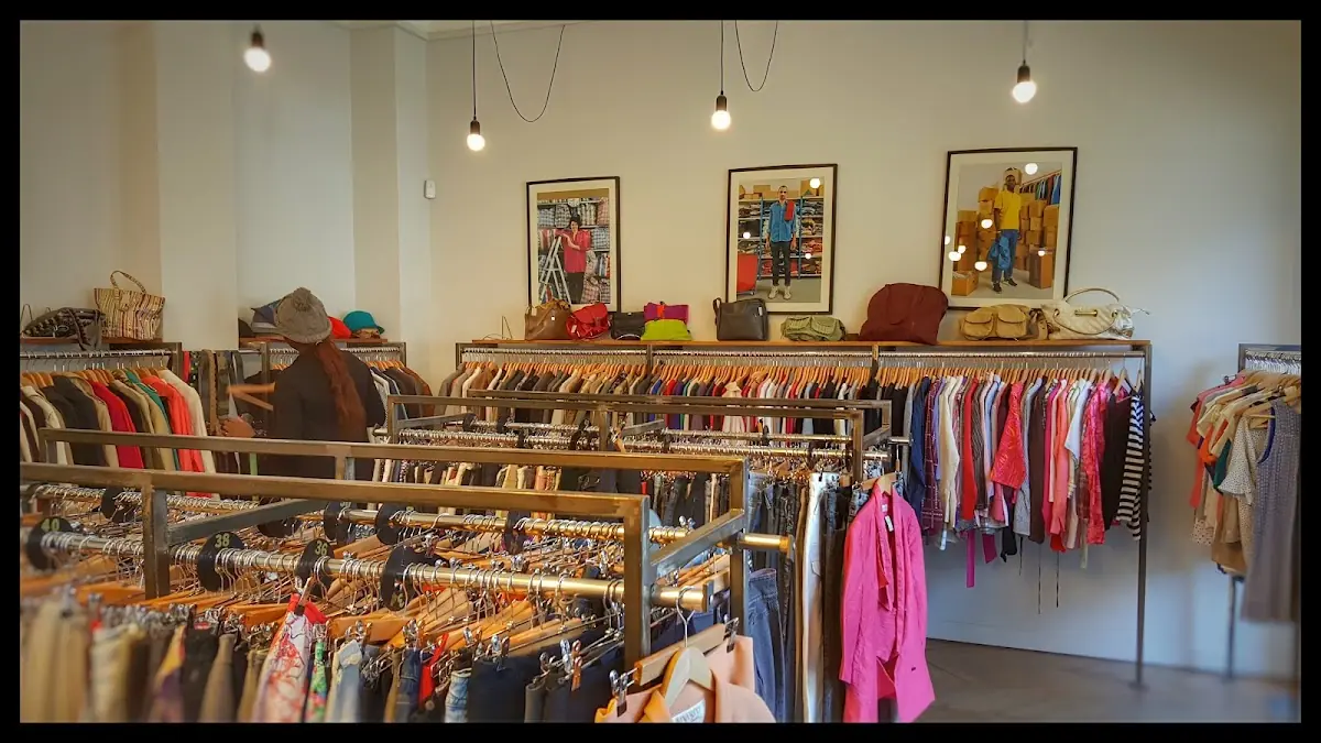 BIS Boutique Solidaire — photo 2