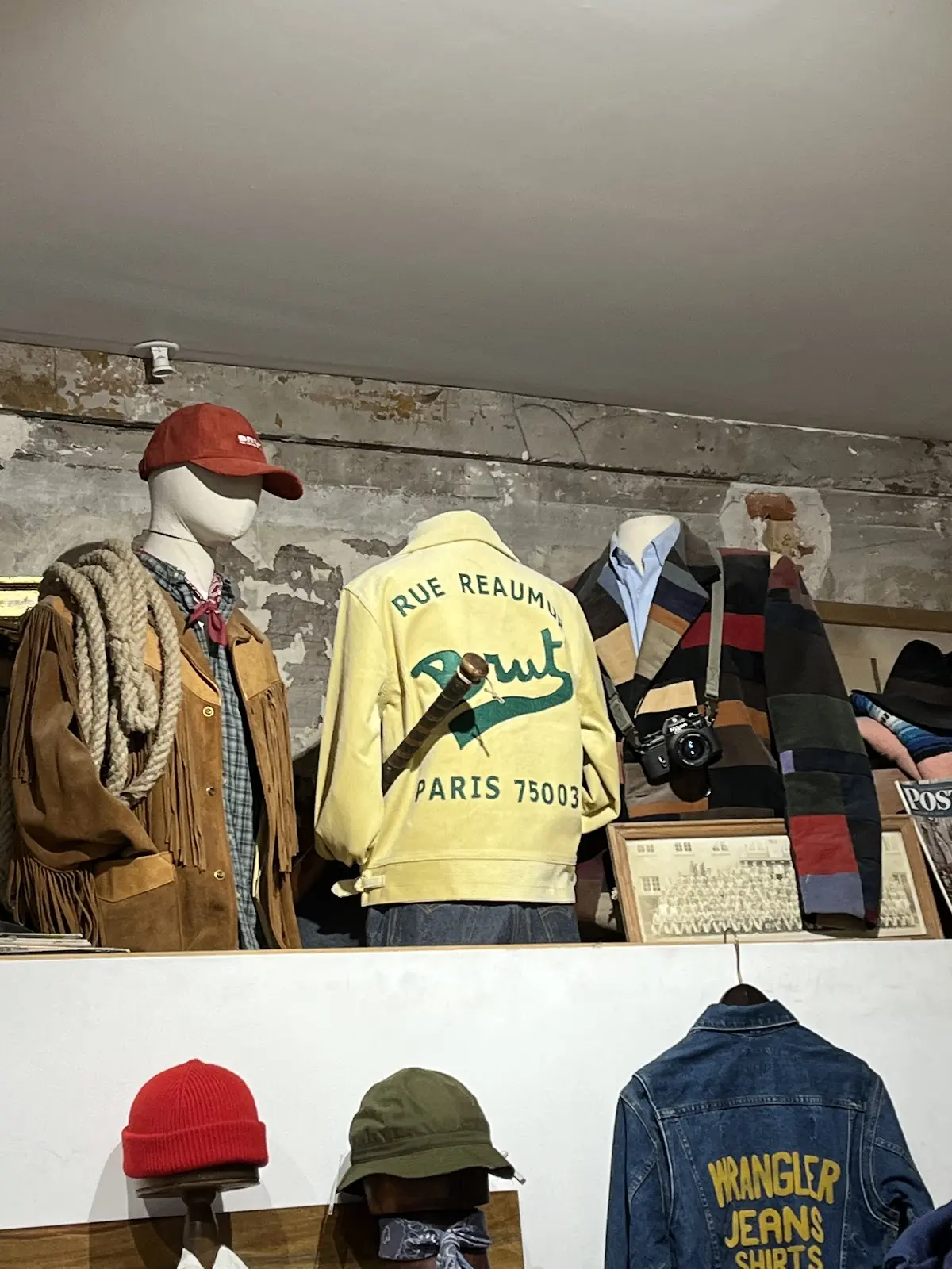 BRUT ARCHIVES — photo 2