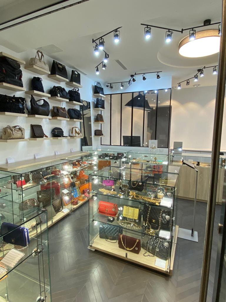 CORNERLUXE DEPOT VENTE PARIS 16 NORD — photo 3