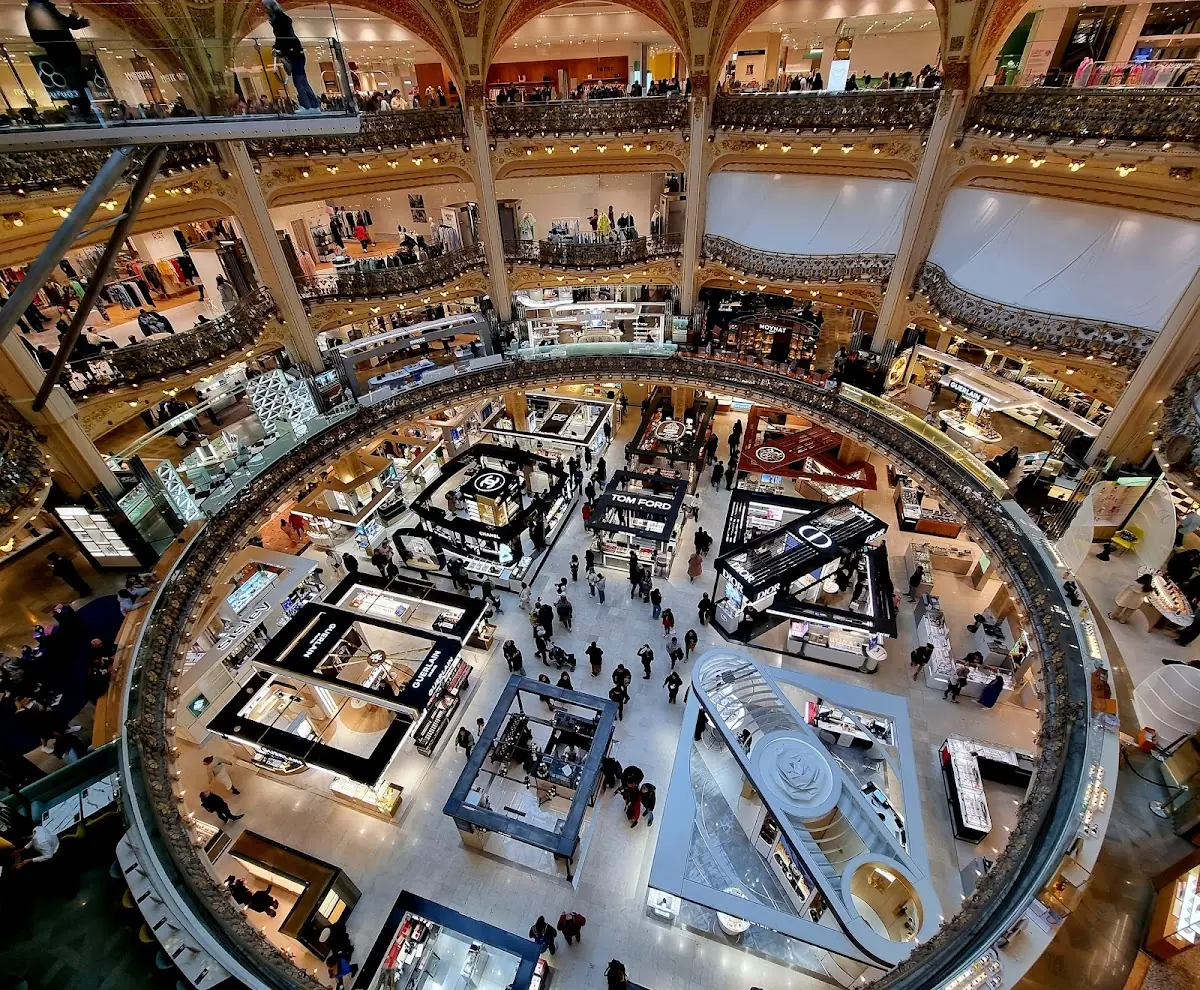 CrushON X Galeries Lafayette Paris — photo 3