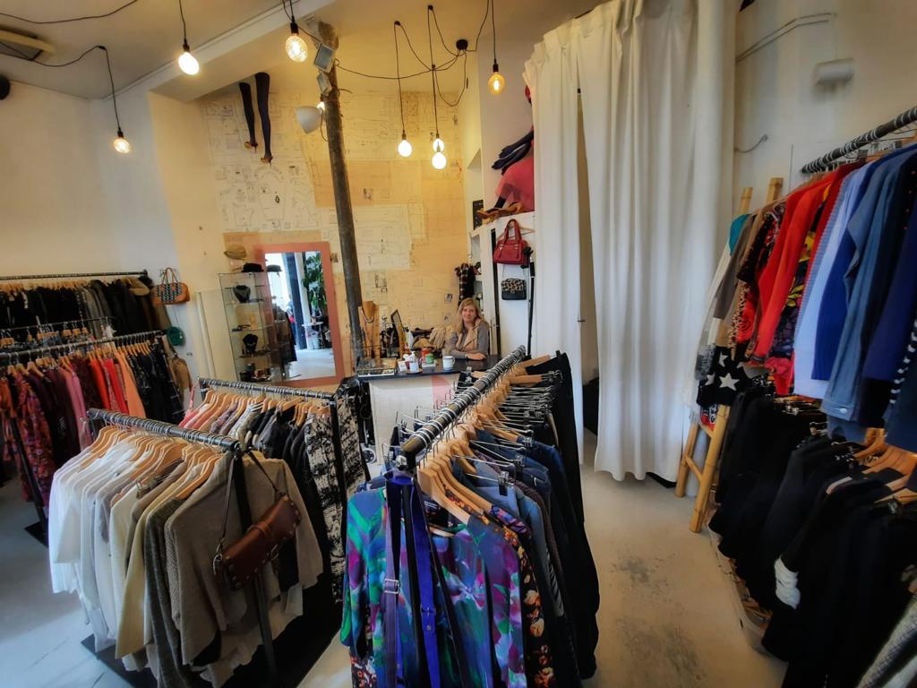 Dépôt-vente Les Robes infidèles — photo 4