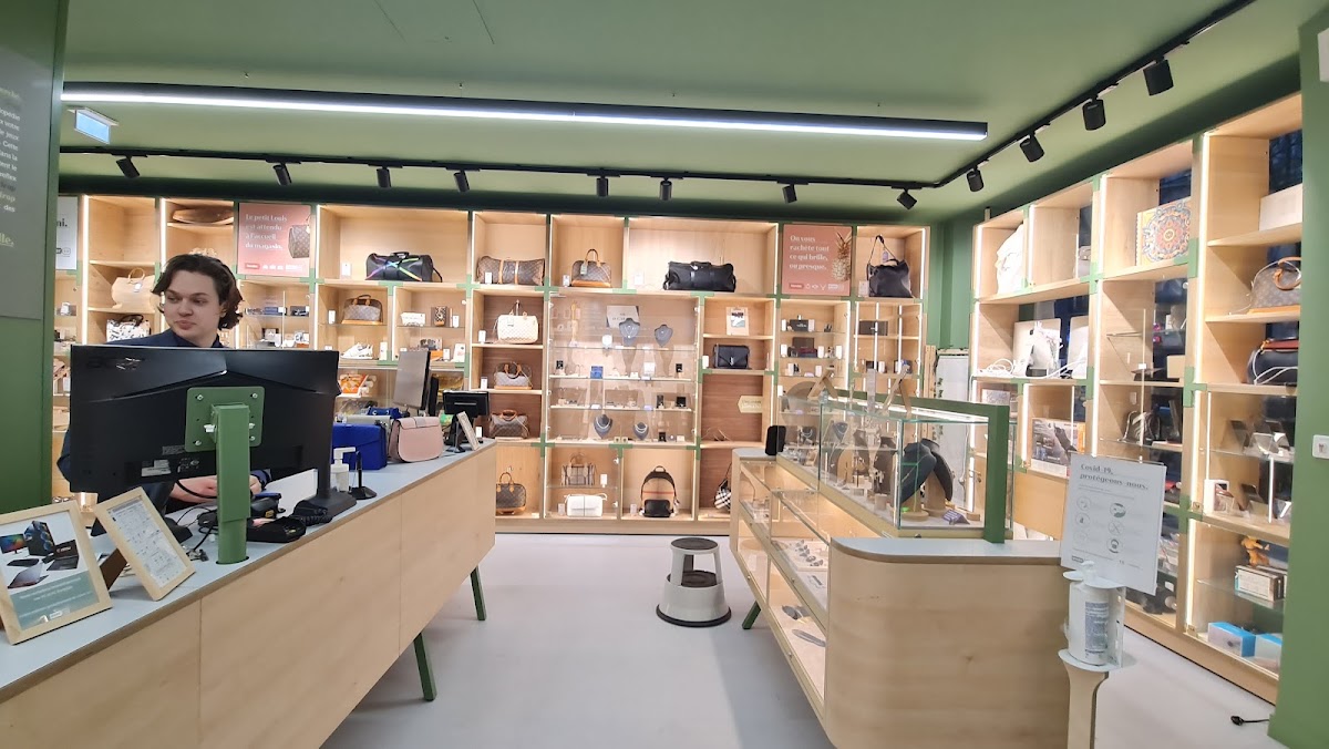 Easy Cash Paris Châtelet — photo 5