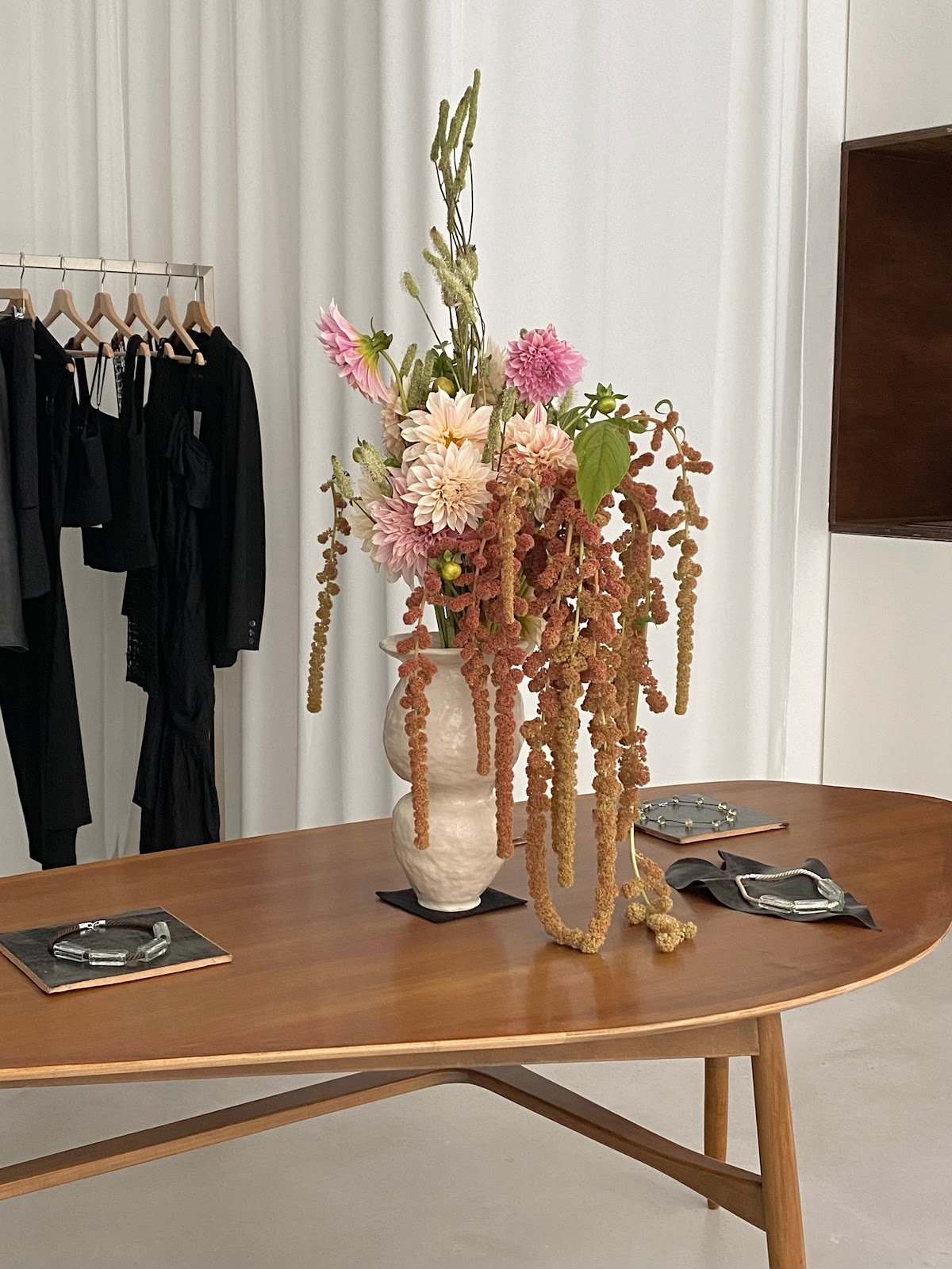 Em Archives — photo 4