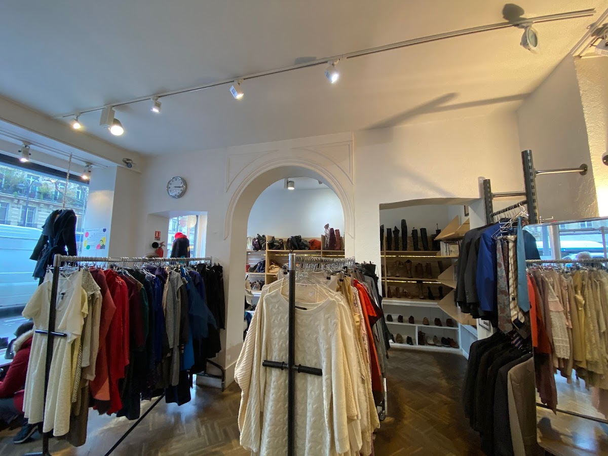 Emmaüs Alternatives Beaumarchais — photo 2