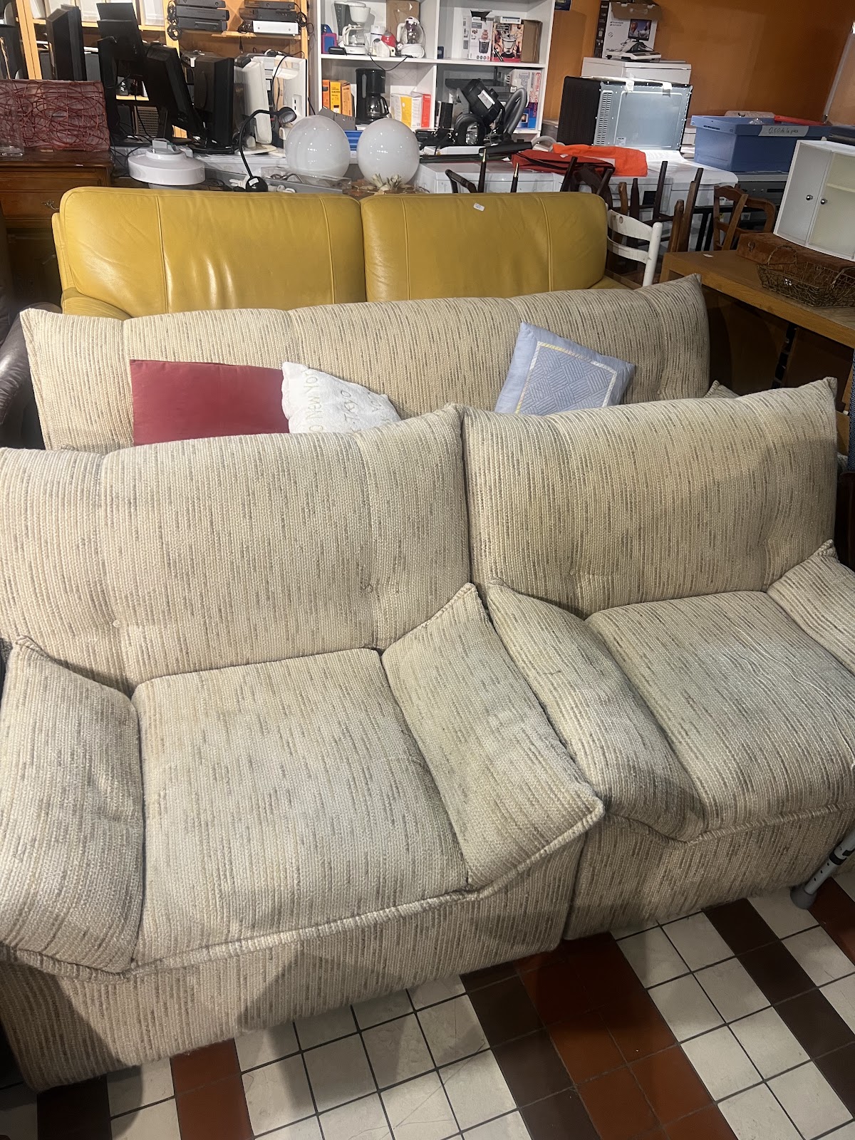 Emmaüs Coup de Main, Boutique de Saint-Blaise — photo 3