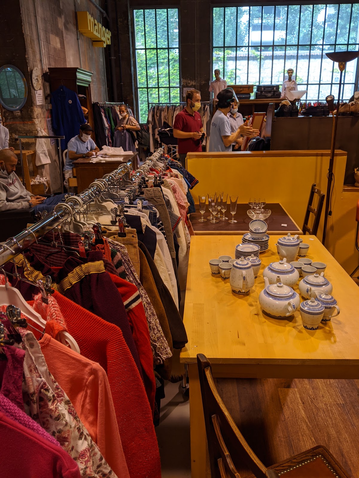 Emmaüs Défi - Ressourcerie du 104 — photo 4