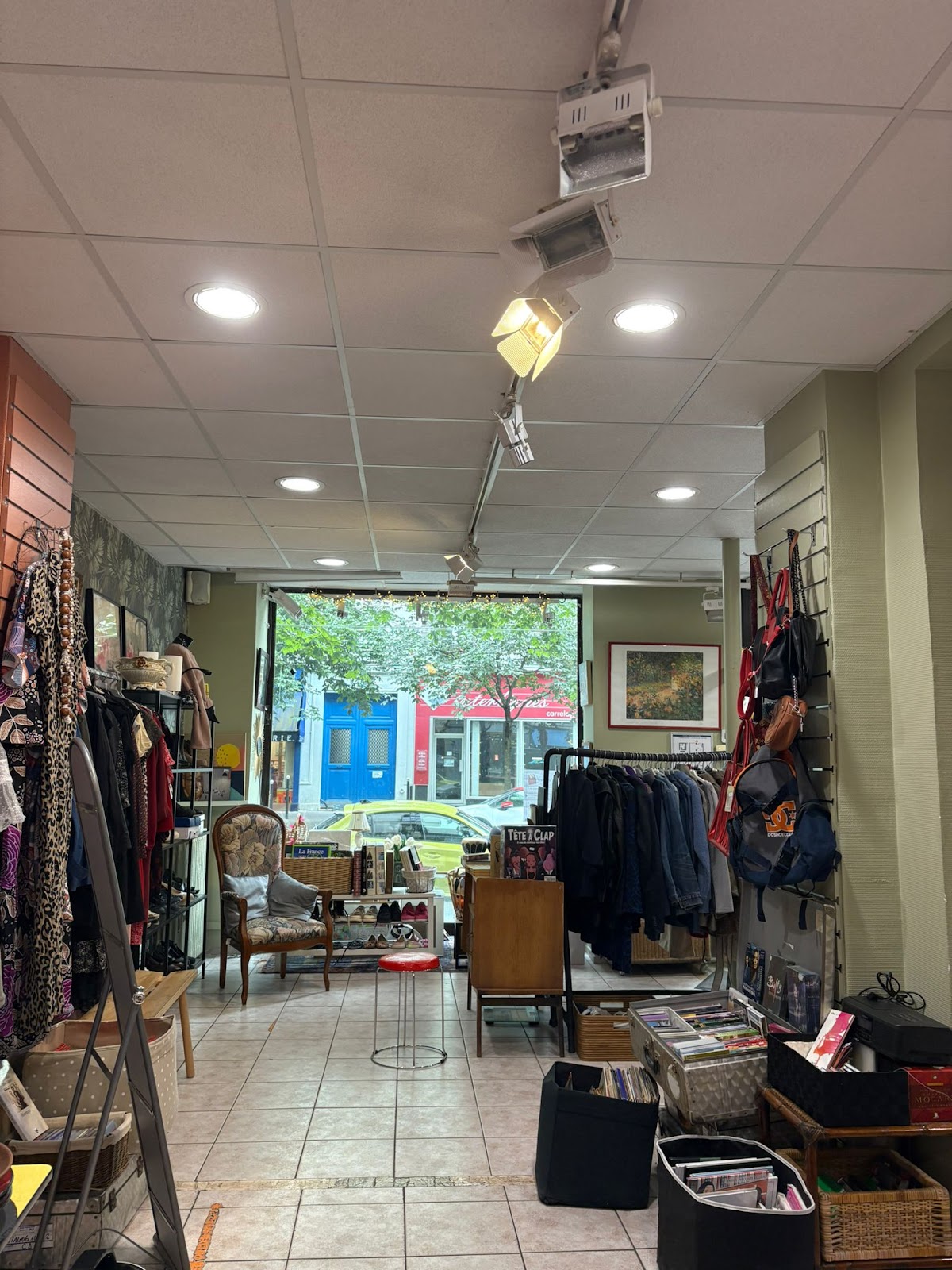 Emmaüs La Friperie Solidaire — photo 2