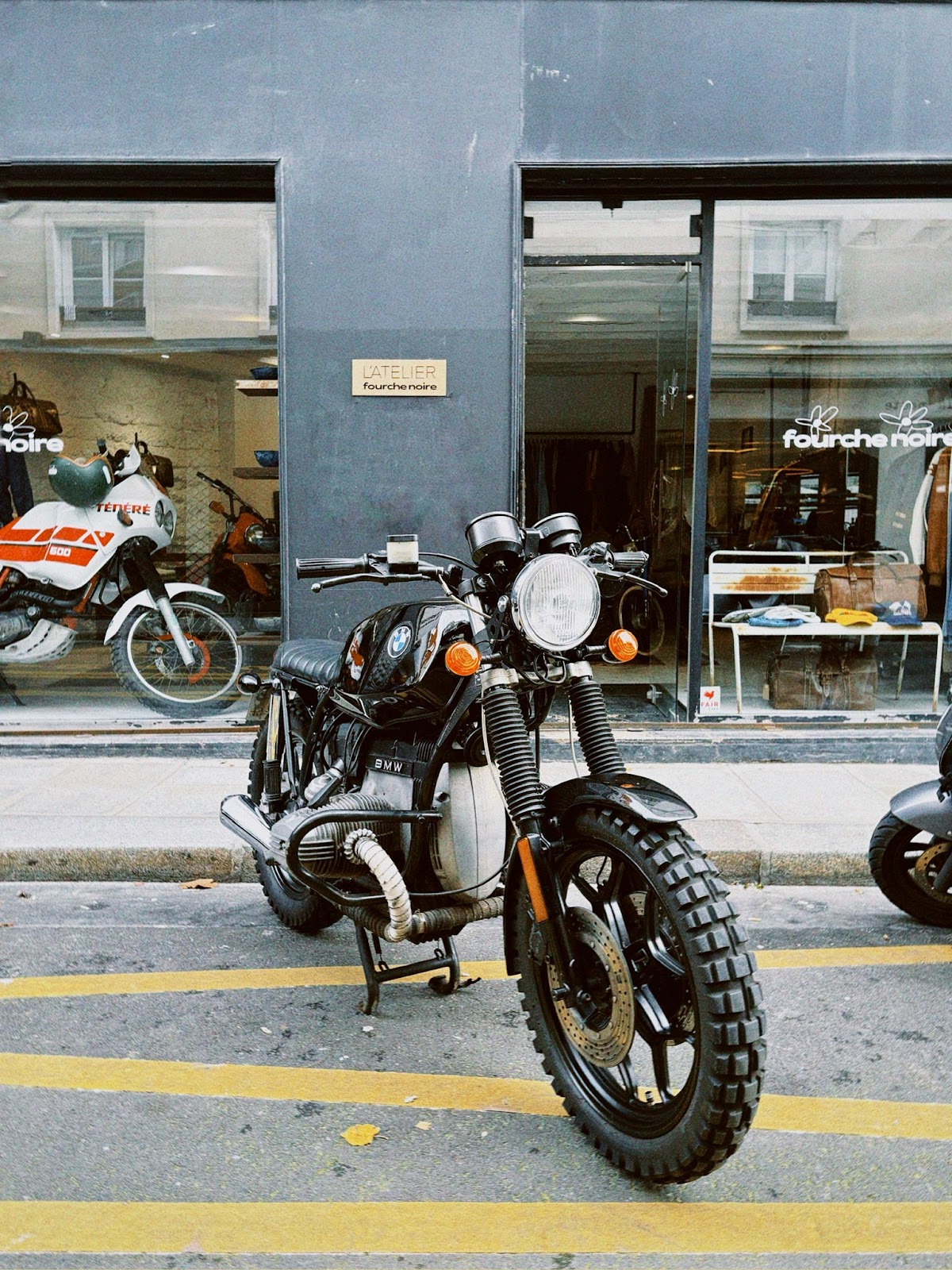 Fourche Noire – Vintage Store & Archive Fashion — photo 2