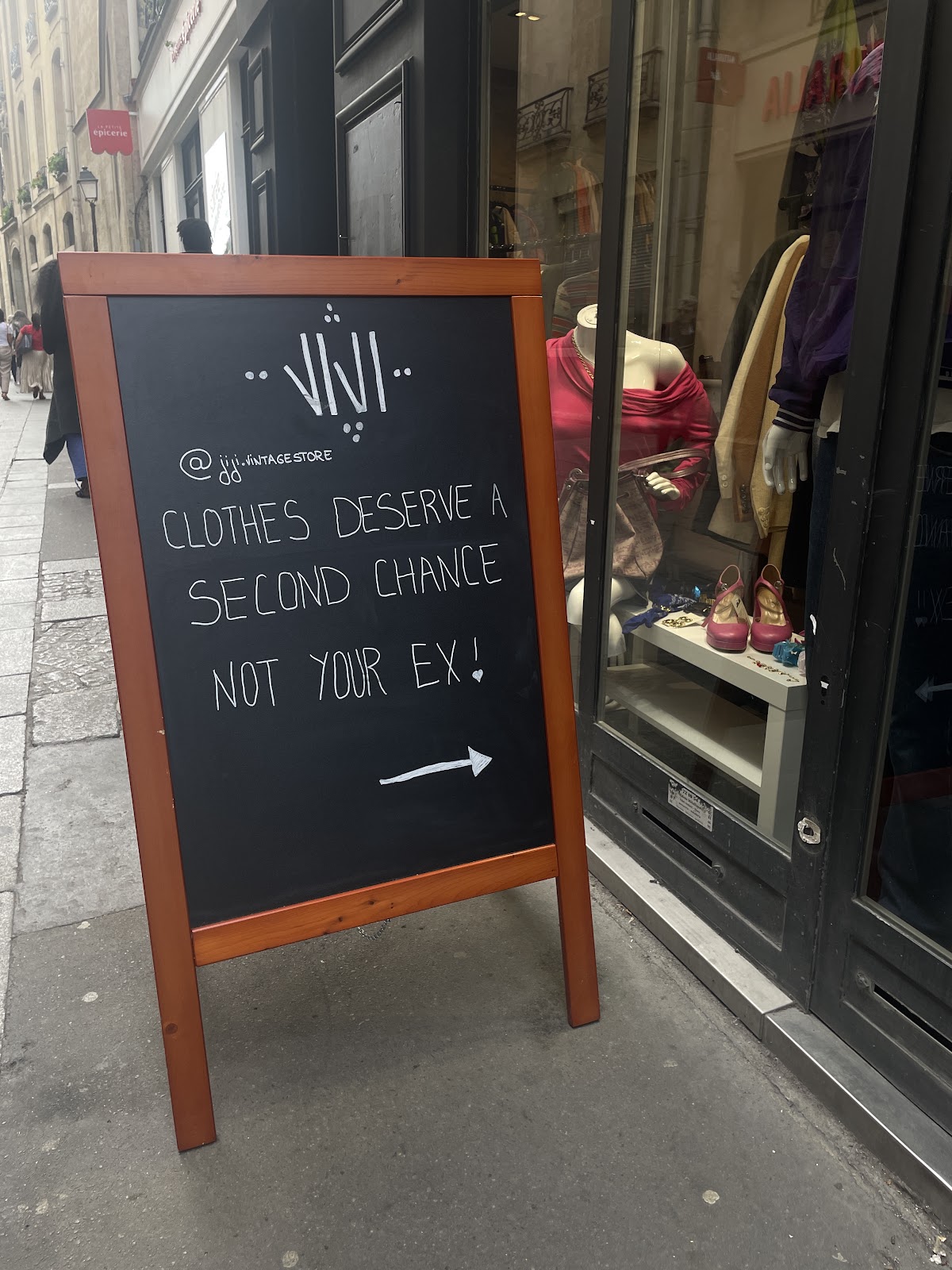 Jiji Vintage Store — photo 3