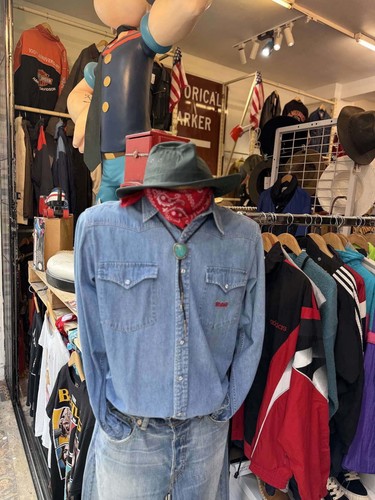 kikiwaka friperie vintage — photo 5