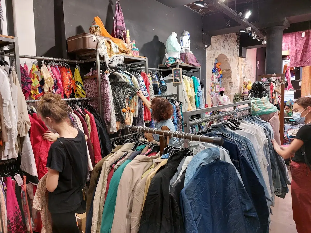 Kilo Shop Marais — photo 3