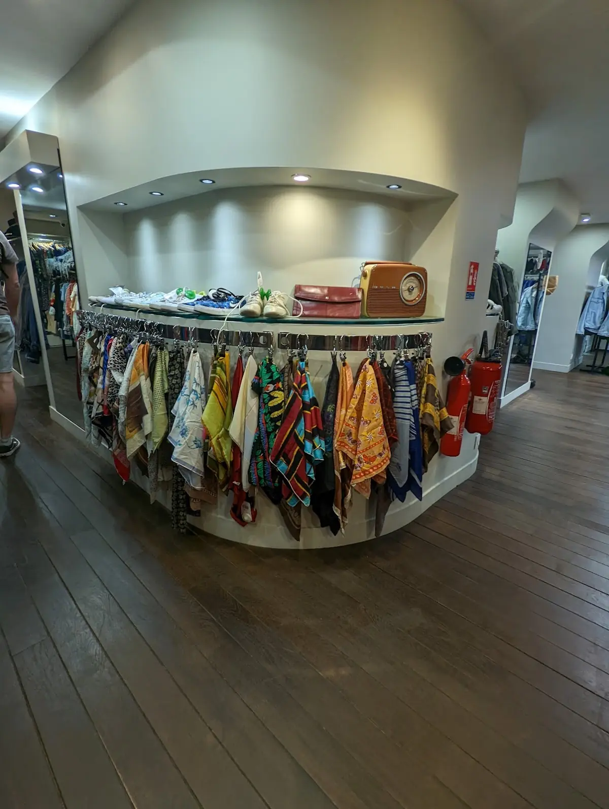 Kilo Shop Paris Grands Boulevards — photo 3