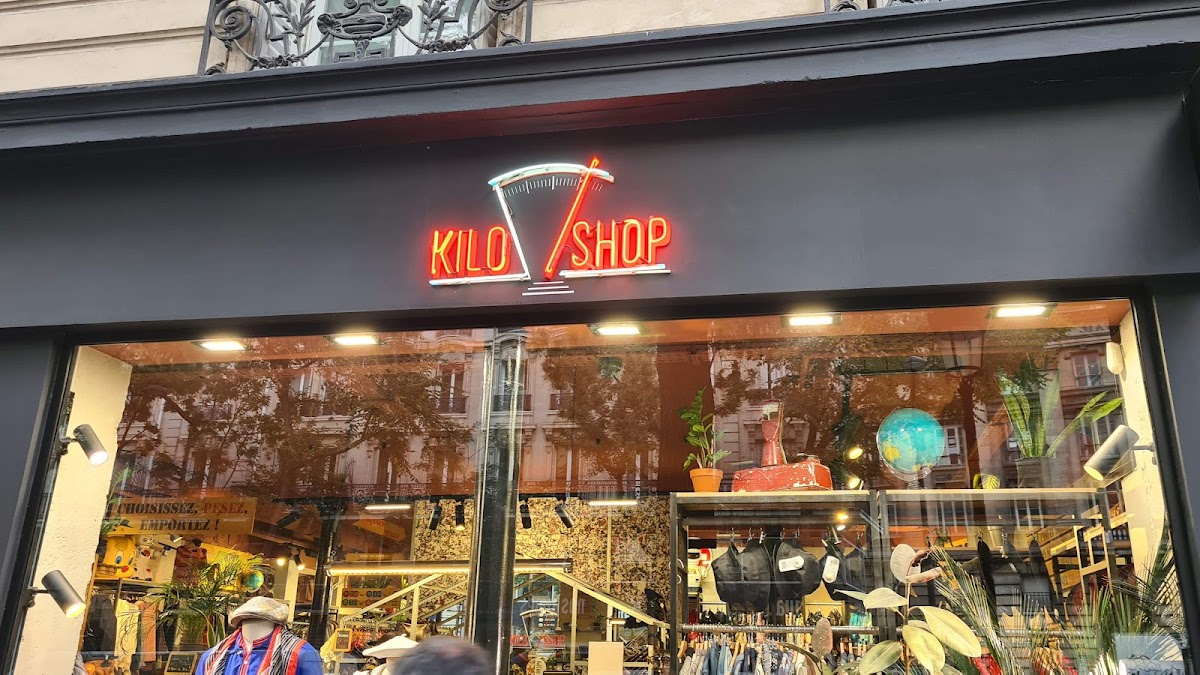 Photo de Kilo Shop Paris Magenta
