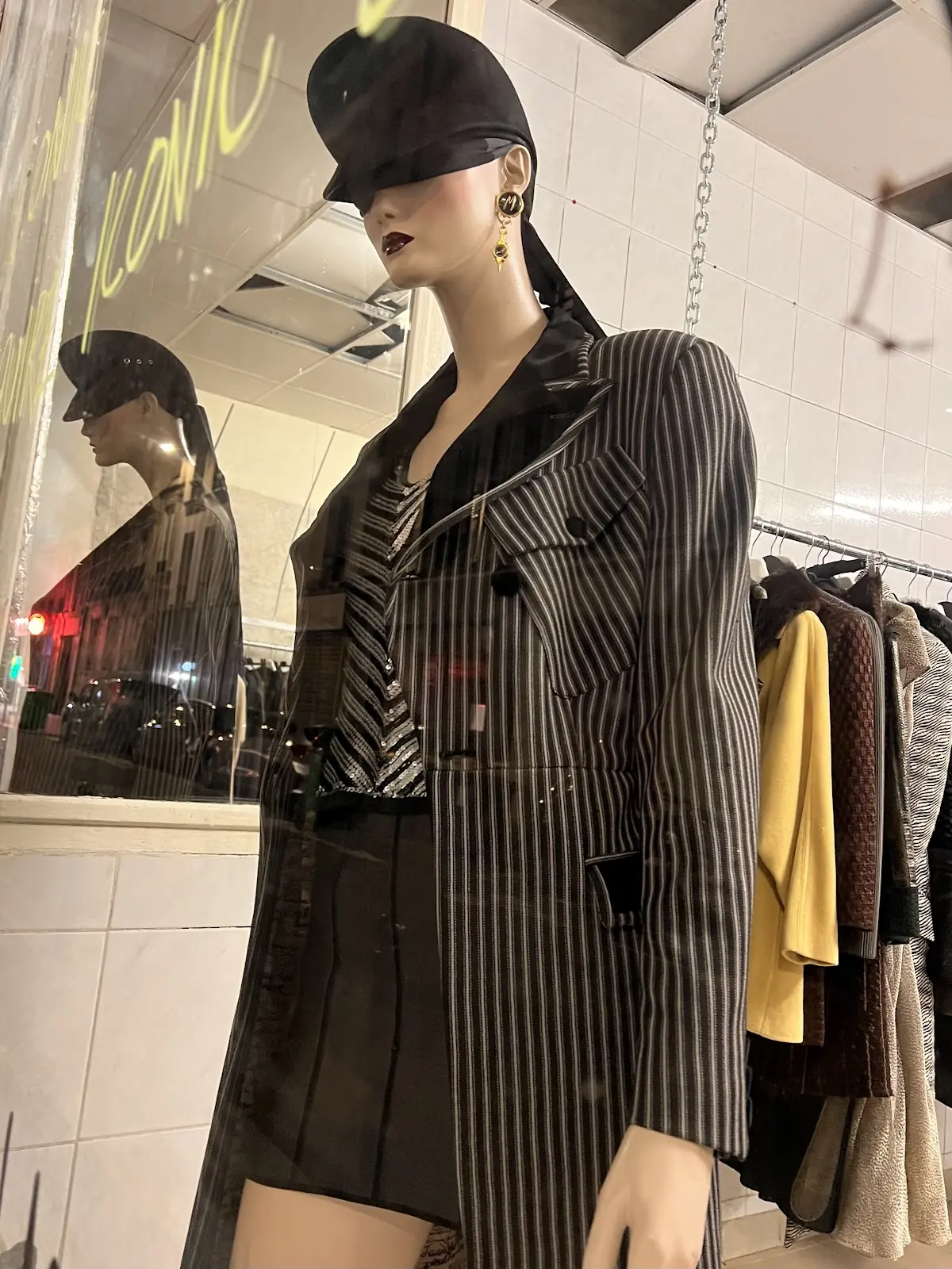 Lafirynda Vintage deLuxe — archives créateur à Strasbourg-Saint-Denis