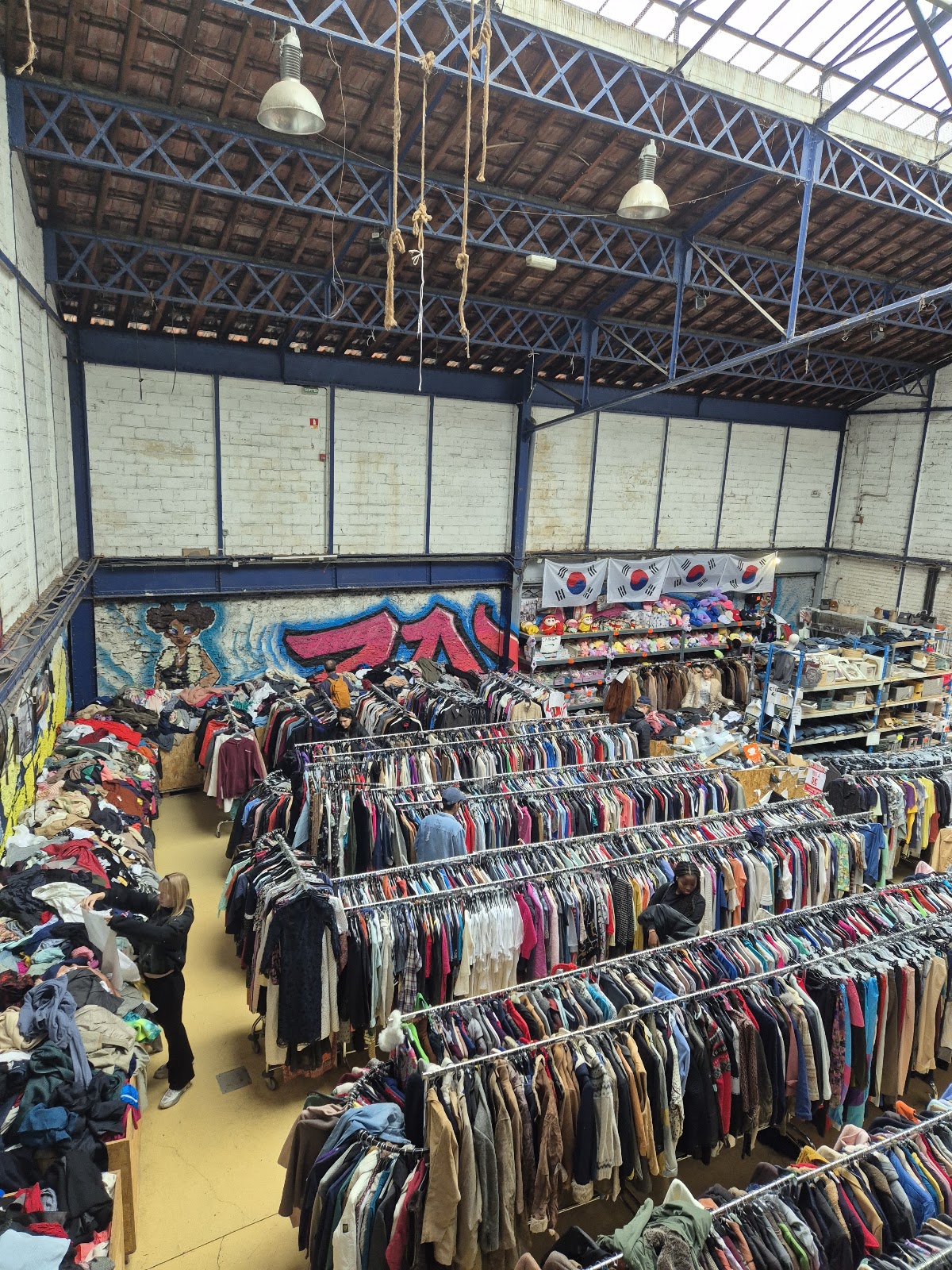 Le Hangar Five Vintage — photo 5