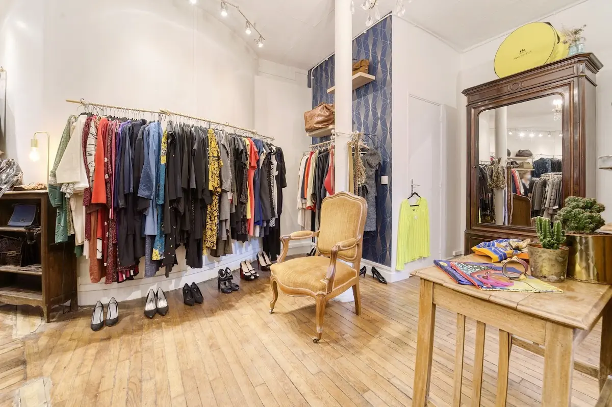 Le Vestiaire du 18ème — photo 2