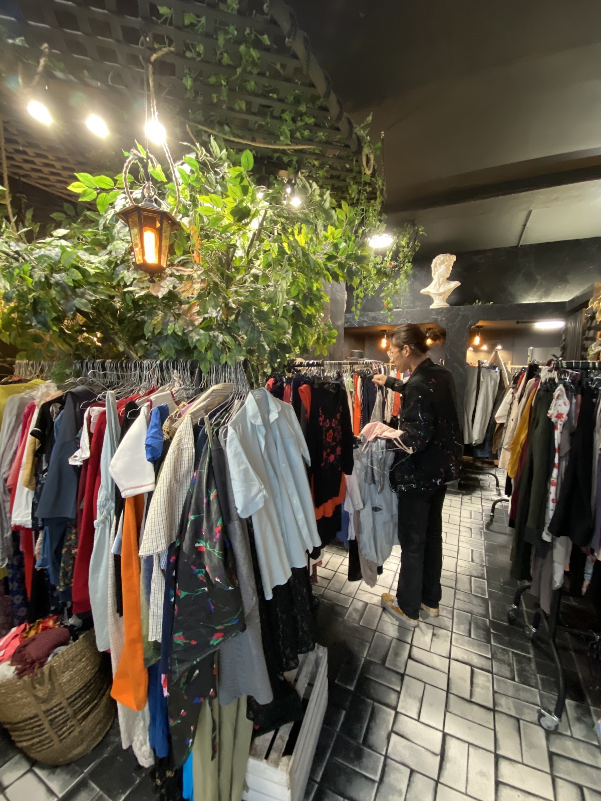 LES SALES VOLEURS - DUMAS — photo 2