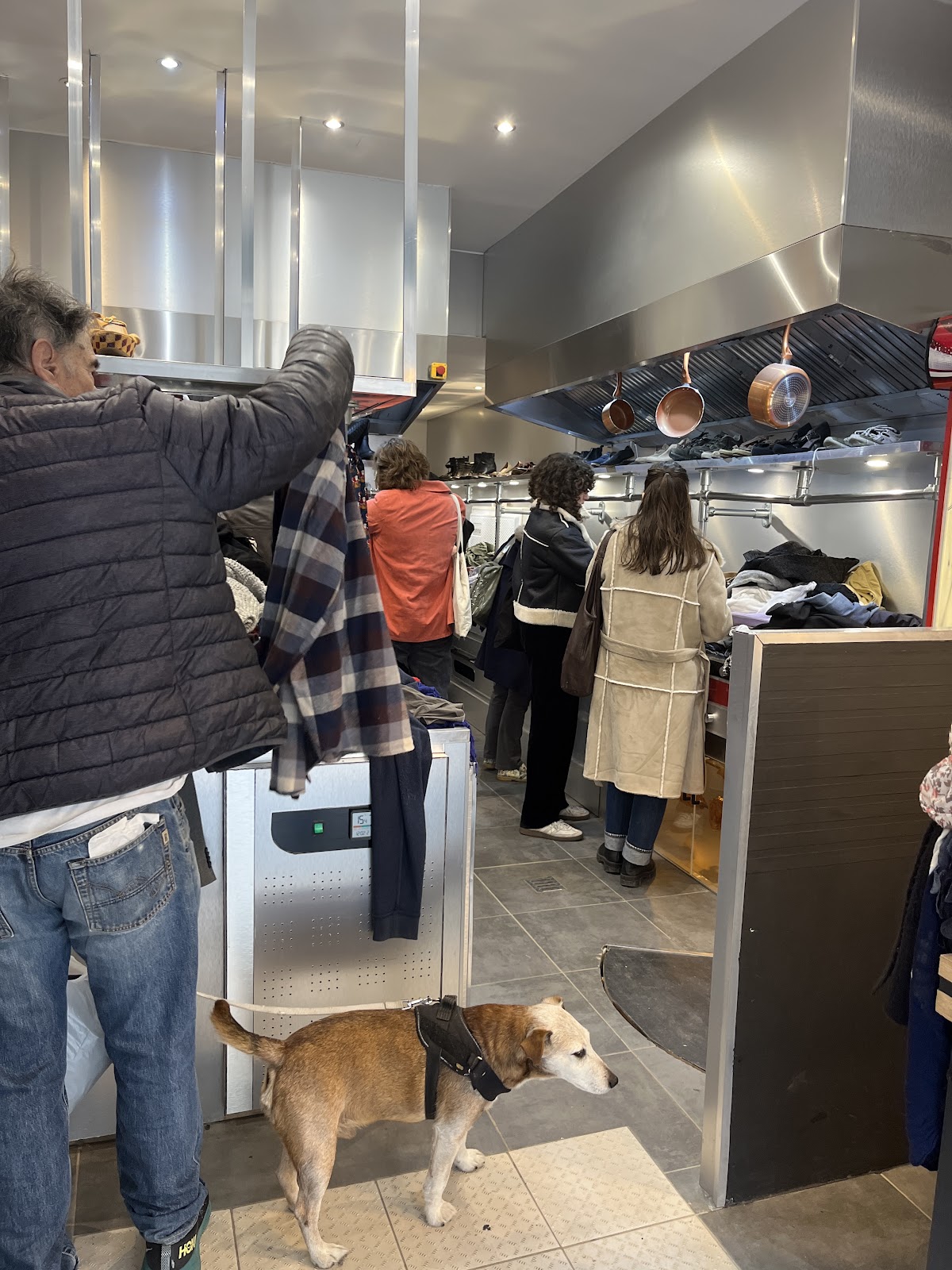 Les sales voleurs République — photo 3