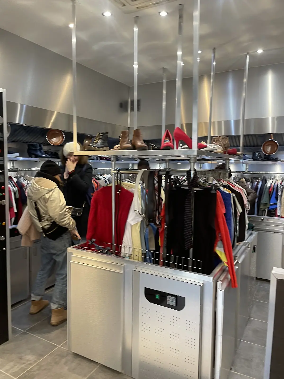 Les sales voleurs République — photo 5