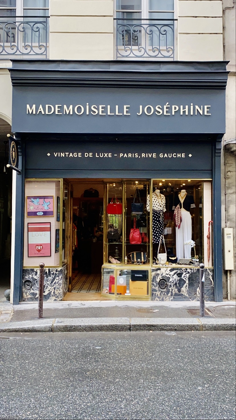 Mademoiselle Joséphine — photo 4