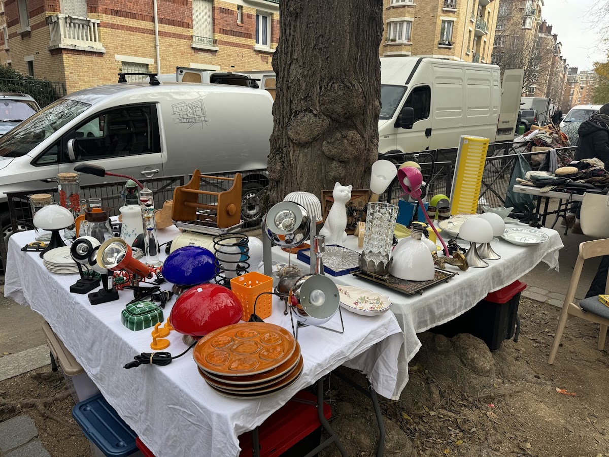 Marché aux puces de la Porte de Vanves — photo 2