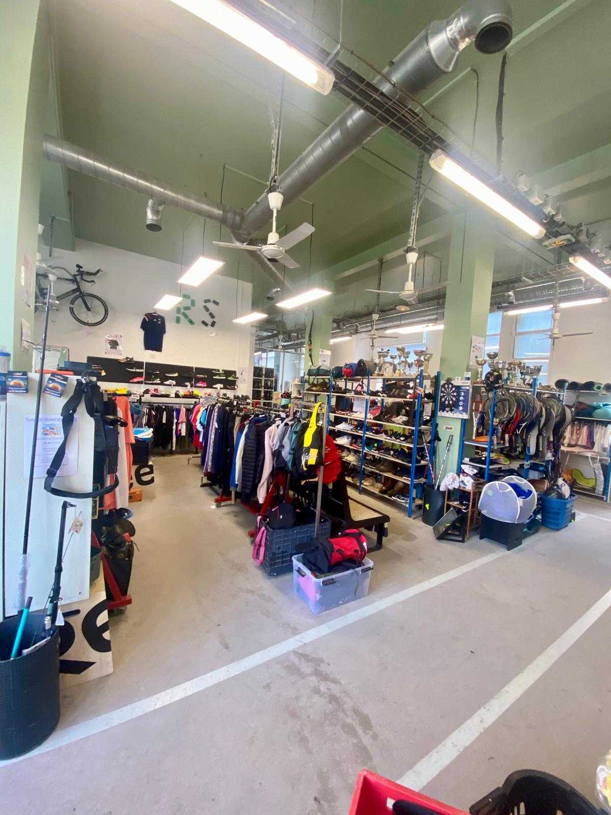 Recyclerie Sportive Paris - Boutique de seconde main et atelier co-réparation vélos — photo 2