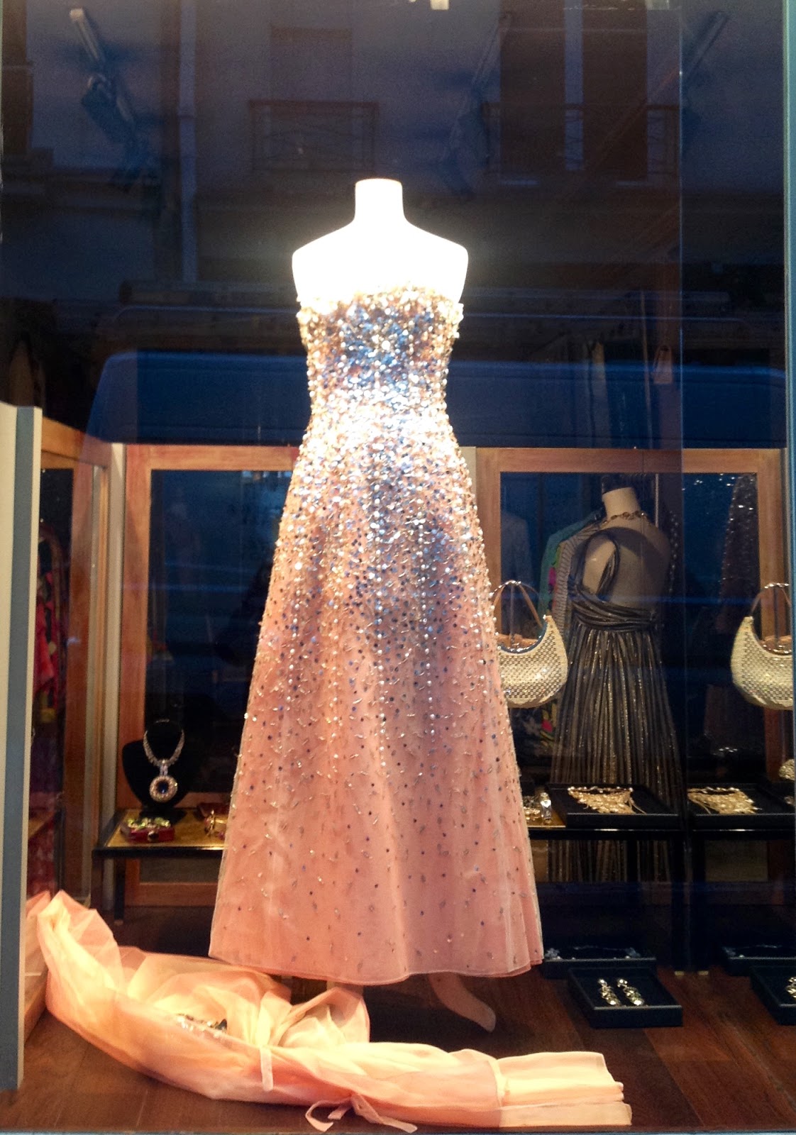 Renaissance - Vintage Fashion Paris — photo 5