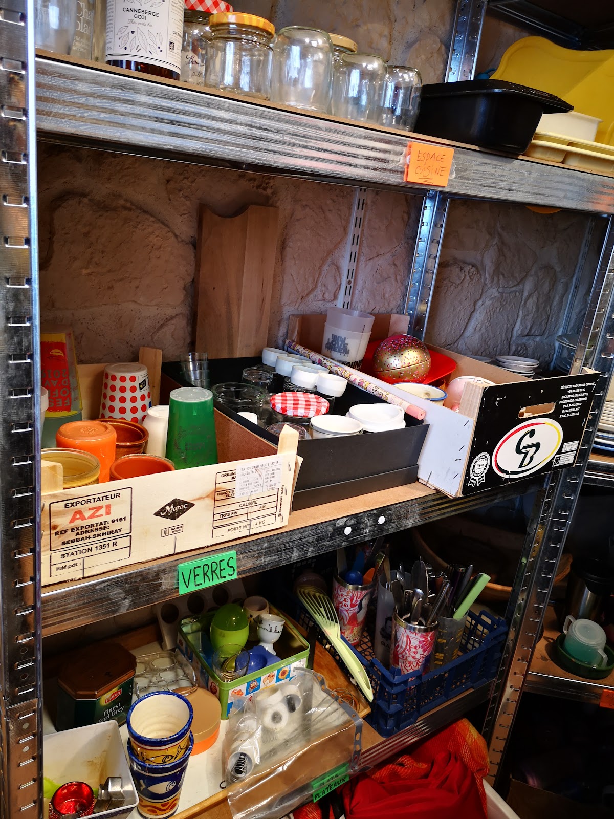 Shop without money (the Siga Siga-) — photo 4