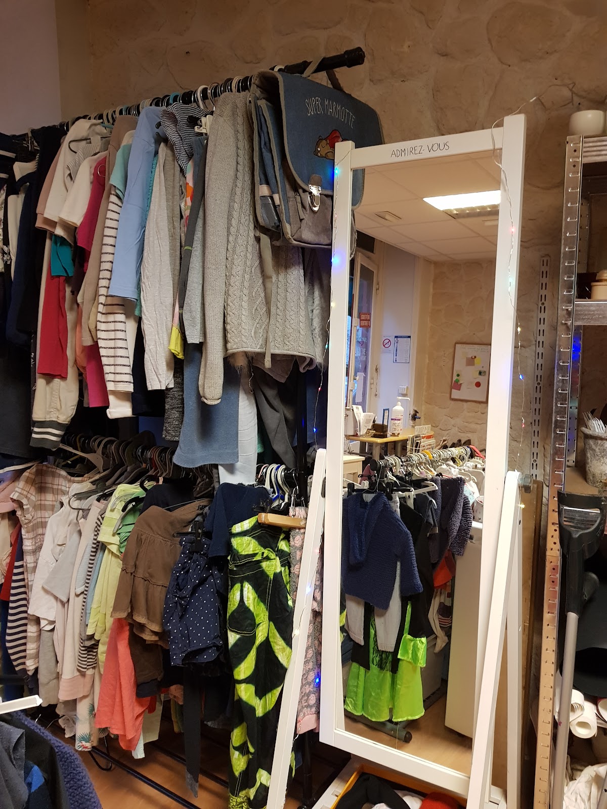 Shop without money (the Siga Siga-) — photo 5