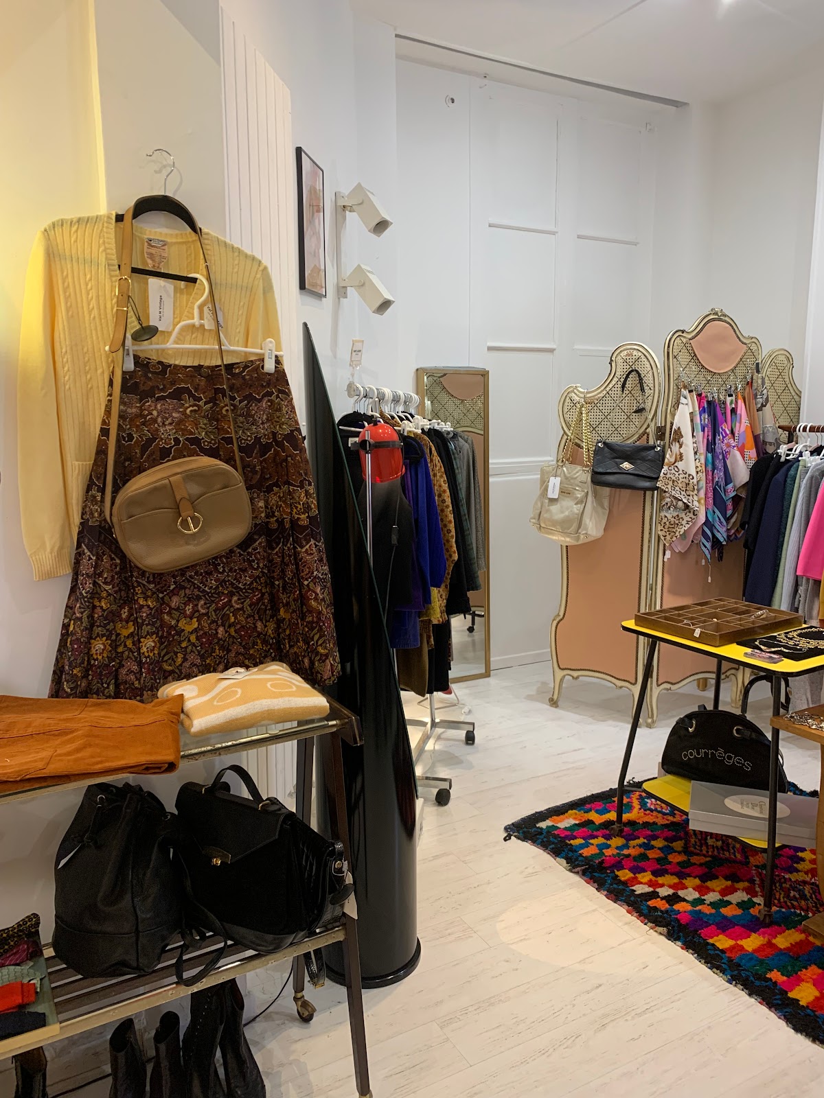 Val M Vintage — photo 3