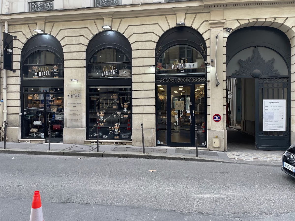 Photo de VALOIS VINTAGE PARIS