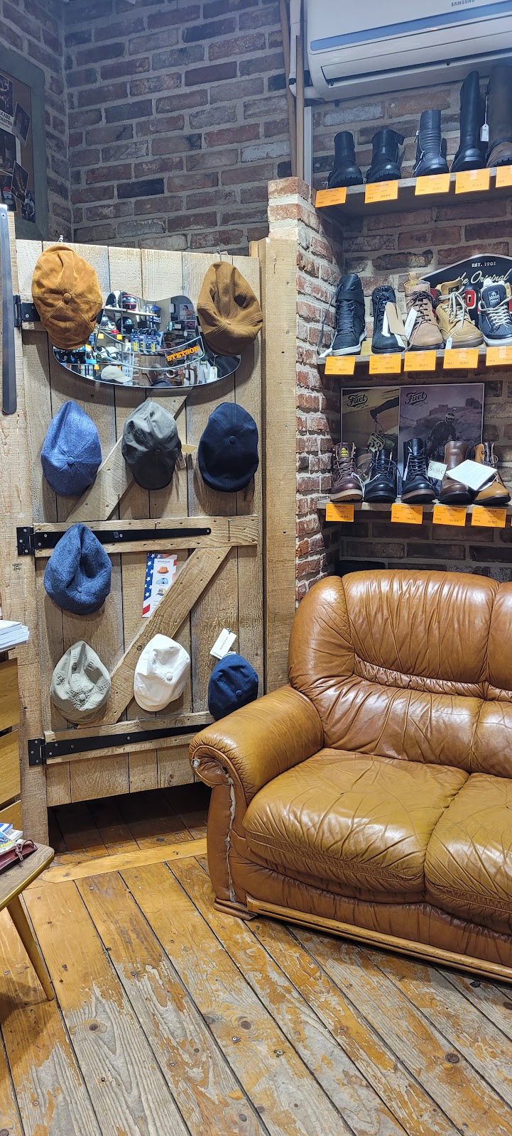 Vintage Motors Bastille — photo 4