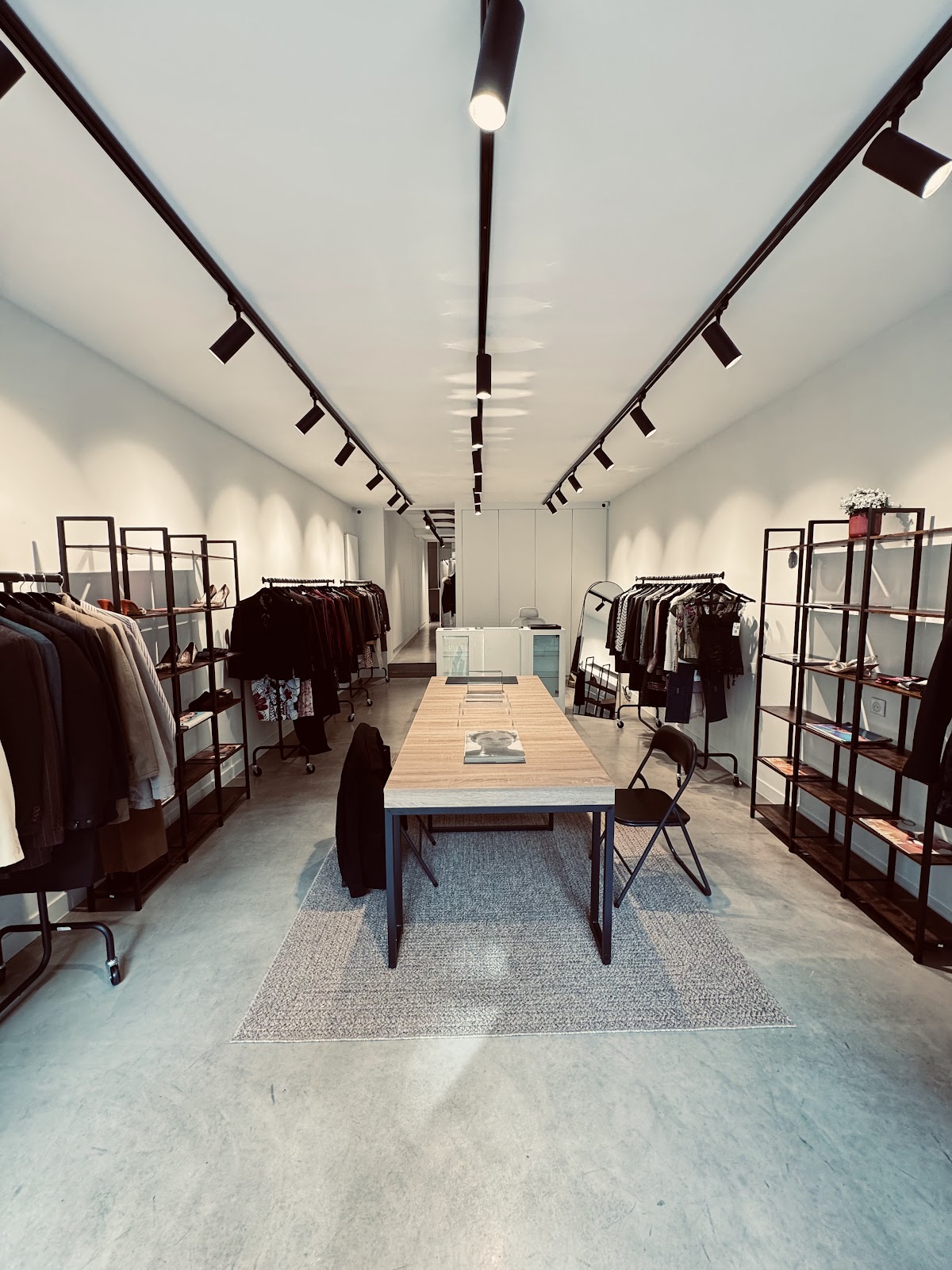 Vintage & Second Hand Paris — photo 4